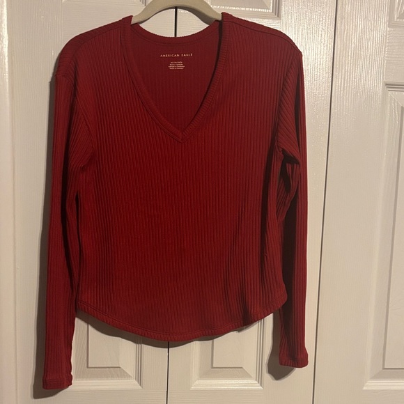 American Eagle Outfitters Tops - American Eagle Outfitters Deep Red Ribbed Long Sleeve v neck top size XS